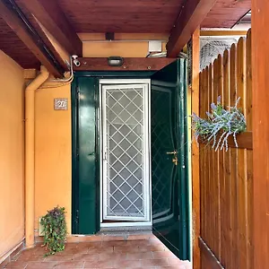 Eleonora House Ferienhaus